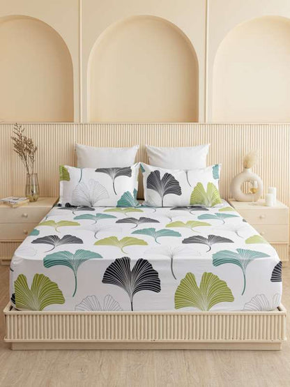 Luxury 4 Piece bedding Set : 1 King Flat Bedsheet, 1 double Bed AC dohar, 2 Pillow Covers