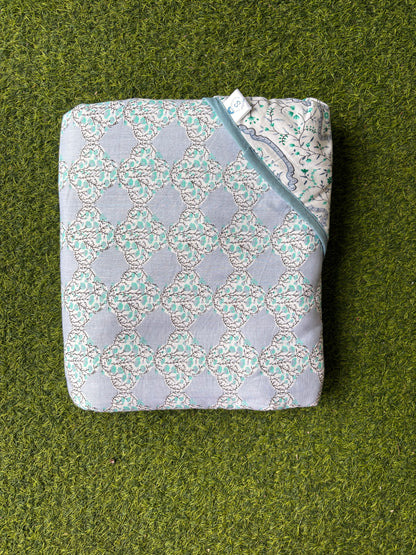 Reversible Cambric Cotton AC Dohar - Single Bed