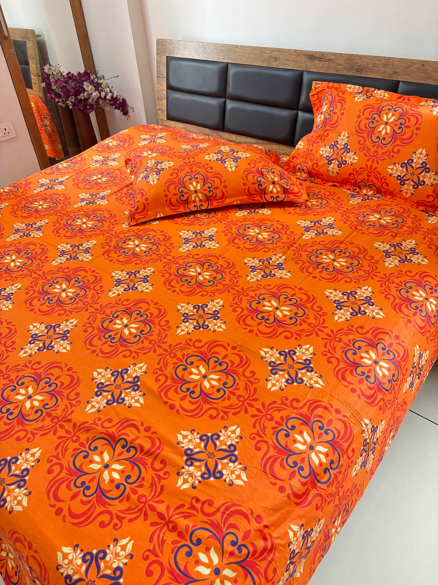 Export King size bedsheet with 2 pillow covers - 108 x 108 | Luxury collection